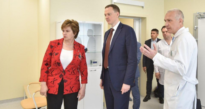 Губернатор Малков 1 июня посетил новый корпус онкодиспансера