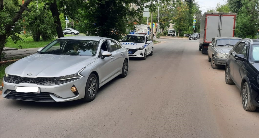 На улице Бронной в Рязани автомобиль Kia сбил 9-летнего ребенка