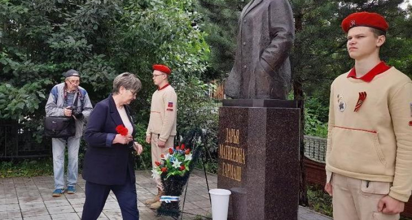 В Рыбновском районе 1 июля почтили память легендарной трактористки Дарьи Гармаш