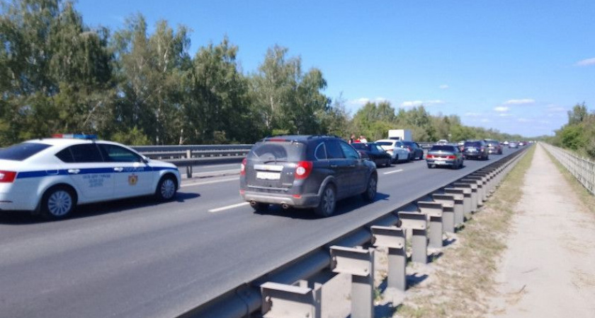 На Солотчинском шоссе из-за трех ДТП образовалась серьезная пробка