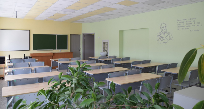 В Ухолове закончили ремонт школы за 57 млн рублей