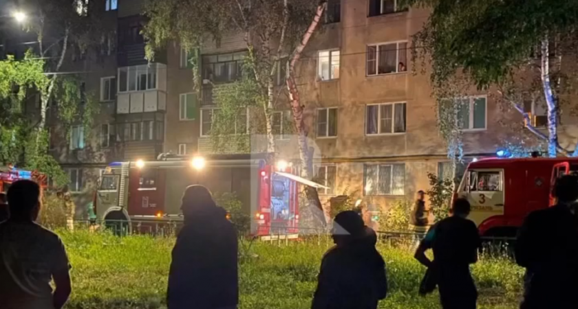 На пожаре на Московском шоссе в Рязани пострадал 32-детний мужчина