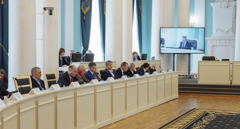 В Рязанской облдуме обсудили судьбу Старожиловского конезавода