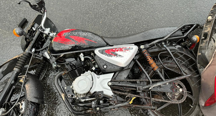 В центре Рязани в массовом ДТП с мотоциклом пострадал 17-летний подросток