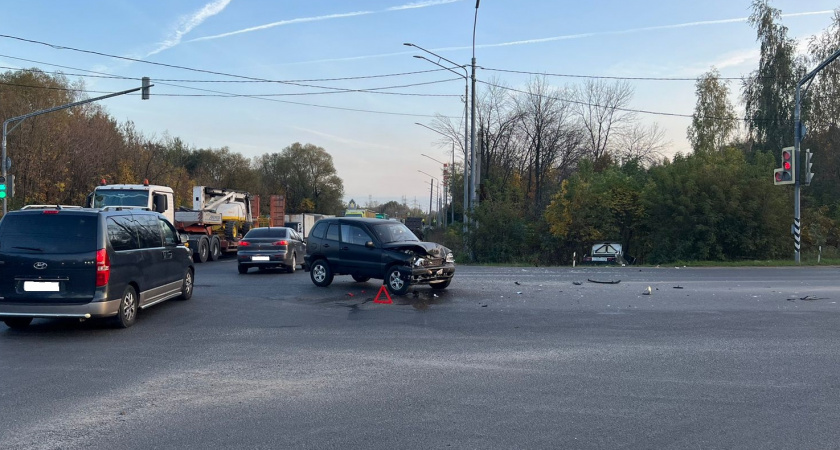 В Рязанской области на трассе М5 в ДТП пострадали два человека