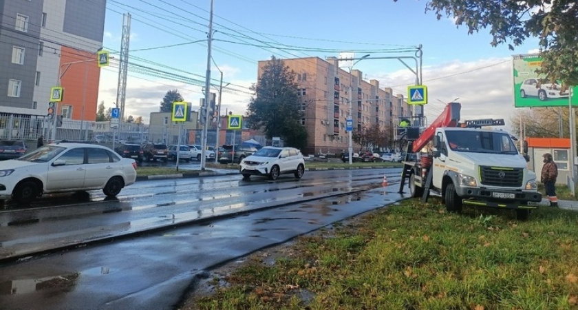 В Рязани подключают светофор у онкодиспансера
