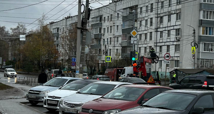 В Рязани появился светофор рядом со школой №73