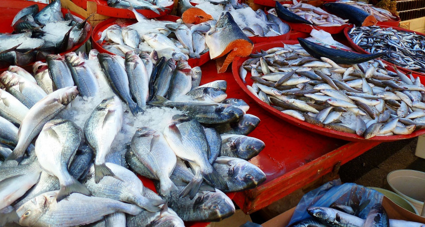 В Рязани продали тонну рыбы на ярмарках выходного дня