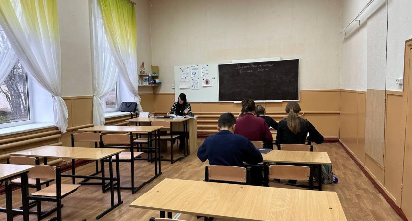 Жителям Сасова объяснили, как отразится объединение города с Сасовским районом на работе школ