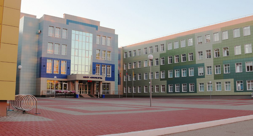 Мэр Рязани Артемов рассказал об укомплектовании рязанской школы №75
