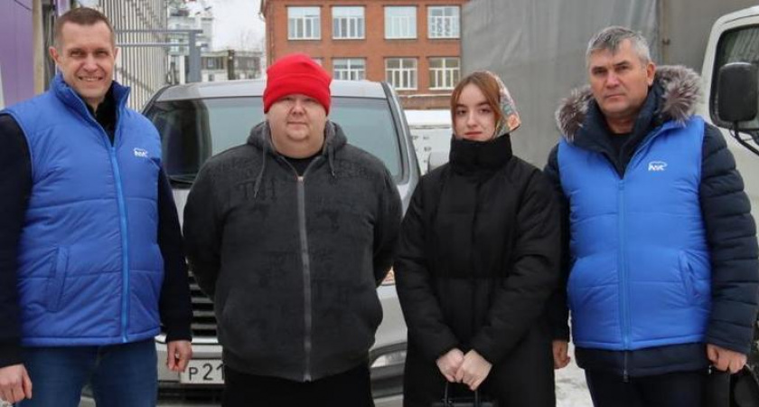 Из Рязанской области отправились на Донбасс 5 волонтеров