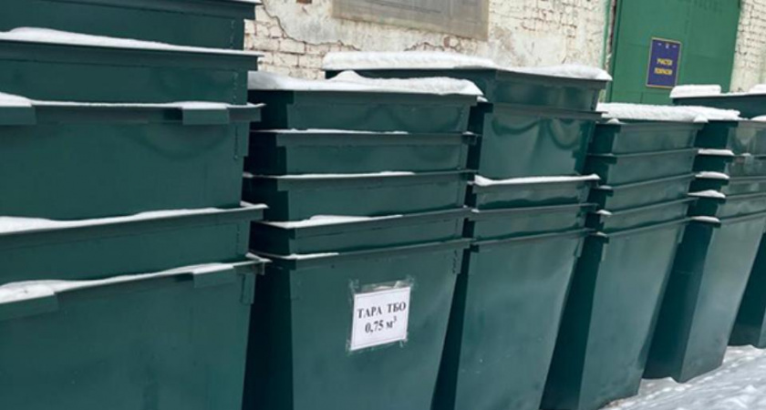 Рязанские осужденные в ИК №6 изготовили мусорные контейнеры для Скопина