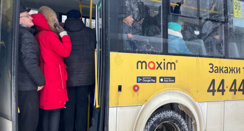 Мэрия Рязани прокомментировала жалобы на нехватку автобусов по утрам