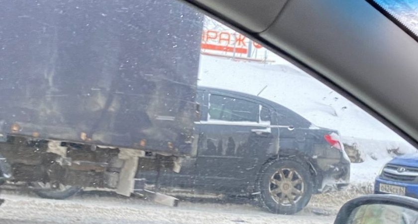 На Куйбышевском шоссе в Рязани произошло массовое ДТП