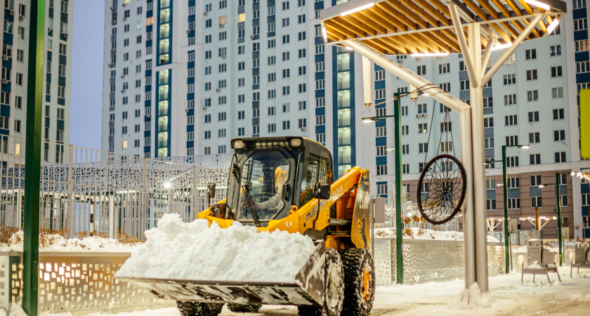 Управляющая компания «Зелёный сад – Мой дом» вывезла более 21 тысячи кубометров снега