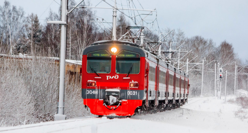 На вокзале Рязань-1 задержались несколько поездов утром 1 марта