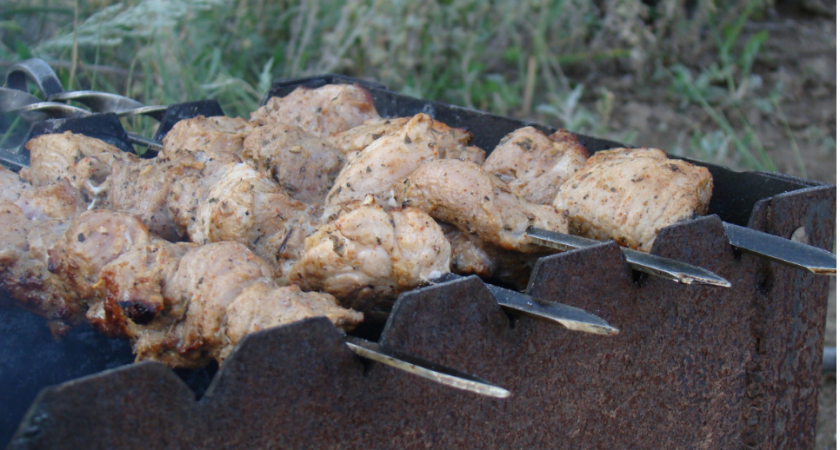 Сталин обожал такой шашлык: с таким маринадом мясо получается невероятно нежным, мягким и сочным