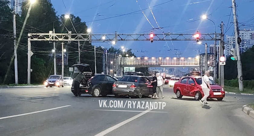 В Рязани произошло тройное ДТП на Московском шоссе