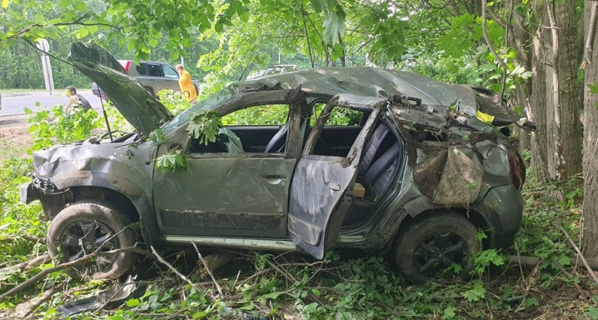 На трассе М-5 под Рязанью в ДТП пострадали два пассажира Renault Duster