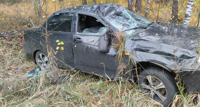 В Рязанской области водитель «Лады» врезался в дерево