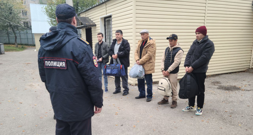 Полиция Рязани депортировала и выдворила 14 нарушавших законы мигрантов