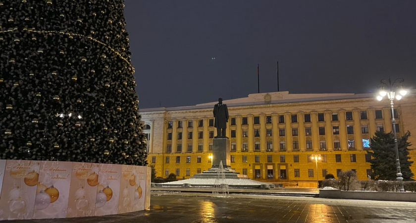 В январе не отдохнем: принято жесткое решение о новогодних праздниках - выходные убирают из-за ситуации в стране