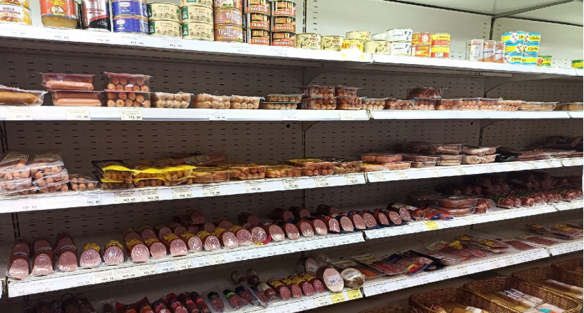 "Не берите даже по скидке": Роскачество назвало сосиски, которые лучше не покупать