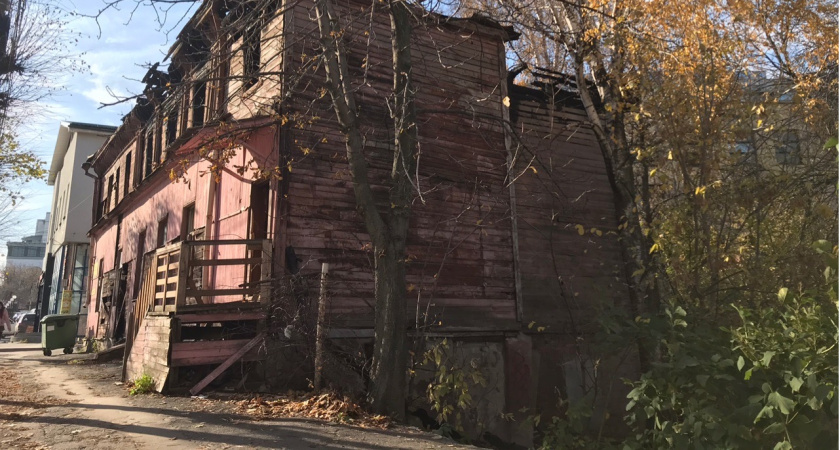 К мэру Рязани Артёмову обратились жители аварийного дома в Борках