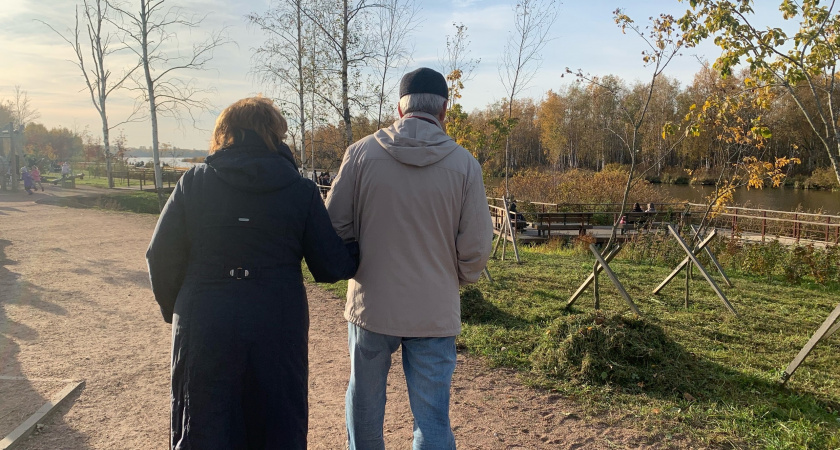 Теперь полностью запрещено. Пенсионеров, доживших до 70 лет, ждут новые  ограничения с 15 апреля