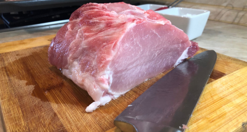 Ученые назвали самое вредное мясо — нельзя есть даже здоровым, а мы его покупаем каждый день и детям даем