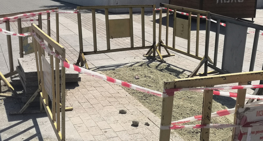 Жители Рязани жалуются на задержку ремонта дороги