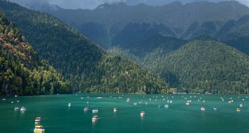 "Дешевле Сочи и в 2 раза лучше сервис": куда выгоднее всего лететь отдыхать россиянам - туроператор назвал секретный курорт