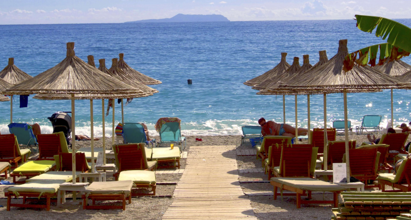 Бали в подметки не годится: в июне вылетаю с семьей на "новое" море - дешево и мало народу