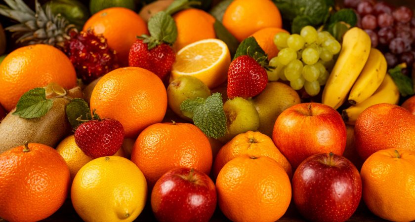 Вместо яблок и груш: этот фрукт в 100 раз полезнее, защита сердца, подарок для кожи и глаз