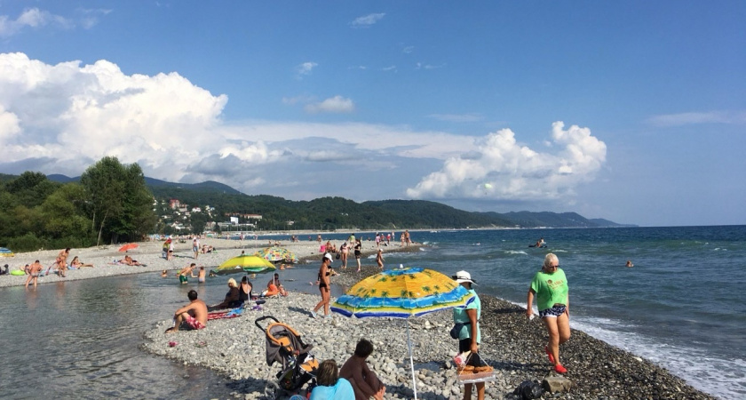 Началось: отдыхающие на Черном море делятся неприятными наблюдениями. Но не про цены и мазут