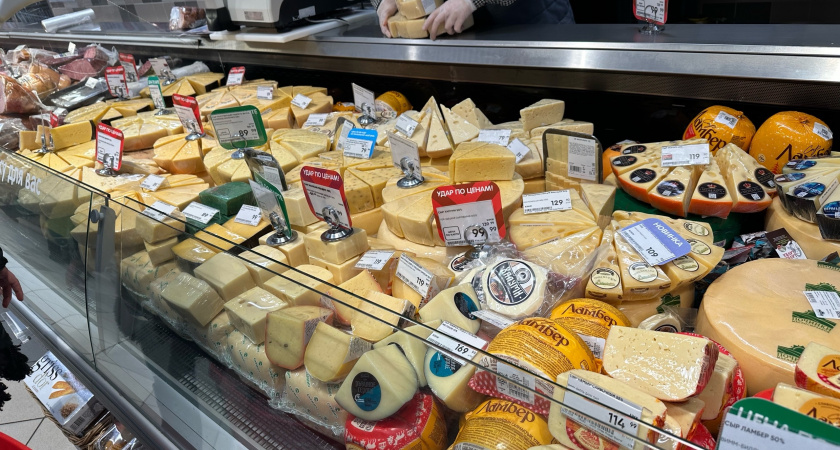 Закапывают в землю — а потом едят: турист из РФ попробовал в Азербайджане необычный сыр — не для слабаков