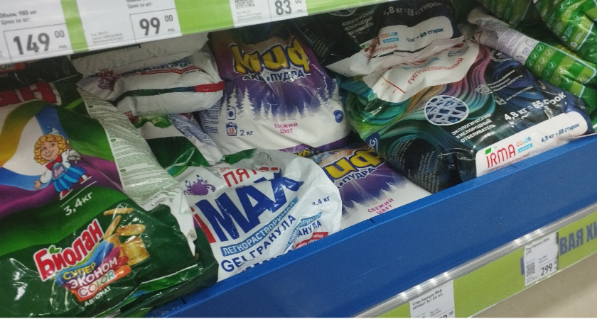 Стирают круче дорогих, а стоят дешевле: названы 5 лучших стиральных порошков по версии Роскачества