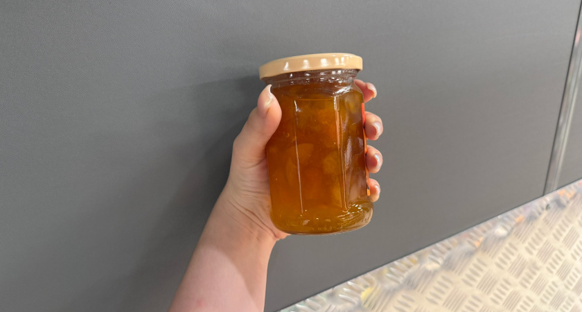 Моя подруга называет это варенье "Баночка здоровья": безумно вкучное и полезное - целые ягодки и без долгой варки