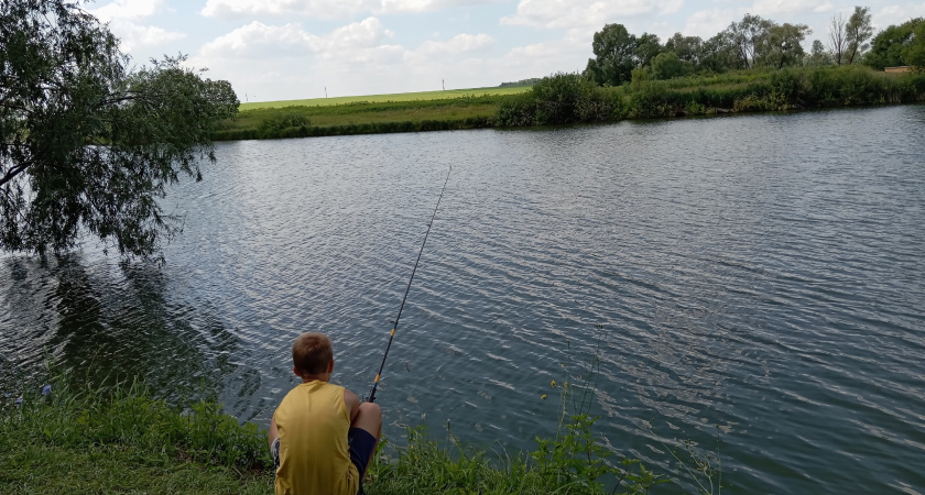 Рыбалка по новым правилам: теперь за лишний крючок, спиннинг или килограмм рыбы в России грозят внушительные штрафы