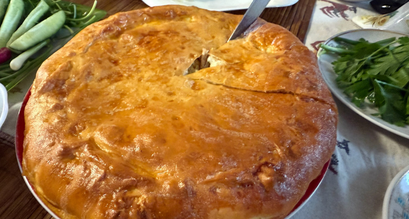 Не пирог, а райское наслаждение: 1 лаваш и пачка творога — и никаких ватрушек не надо