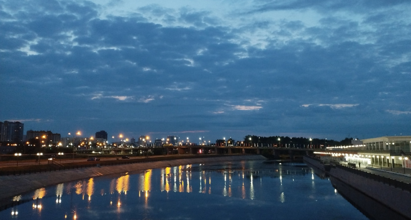 В Рязани запечатлели дуэт Венеры и Юпитера