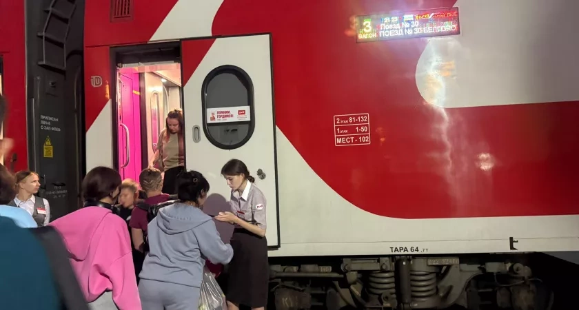 Выбросят из поезда вместе с чемоданами: в РЖД ужесточили правила, теперь не поможет даже купленный билет