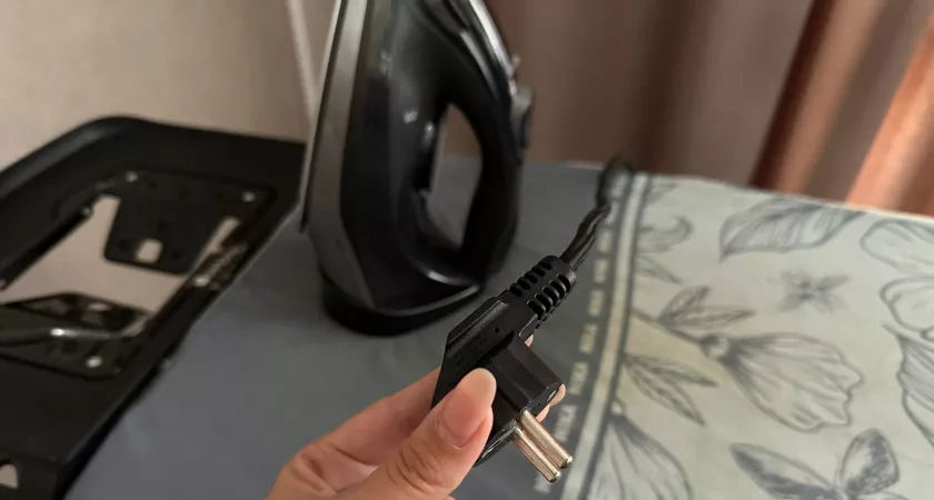 Глажу одежду без утюга: Опытная прачка отеля дала совет для ленивых и занятых – жаль, что узнала только сейчас