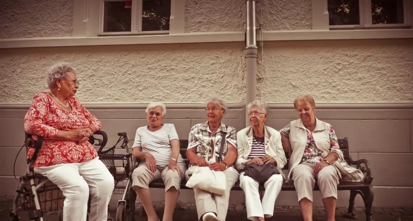 Нужны ли друзья после 50 лет: хороший ответ Натальи Бехтеревой - полезно знать даже молодым