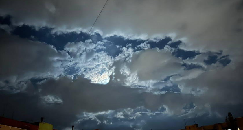 Рязанцев ждут две ночи подряд с огромной луной