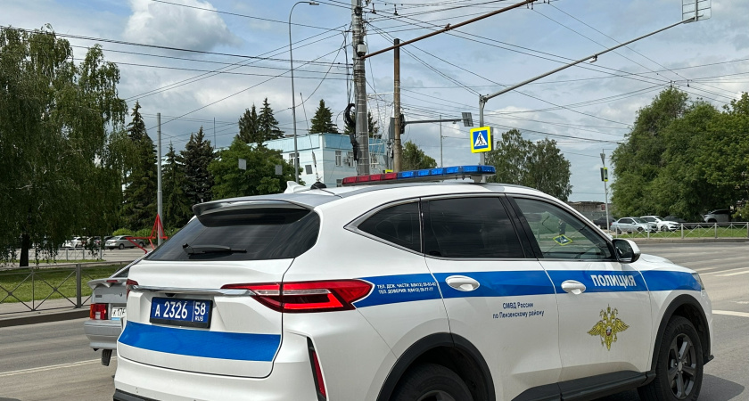 В Рязани на улице Новосёлов автомобиль сбил женщину