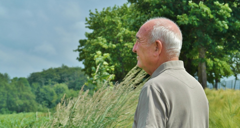 Почему одиночество даже лучше друзей: мудрая цитата Омара Хайяма для тех, кому за 50 - полезно знать даже молодым