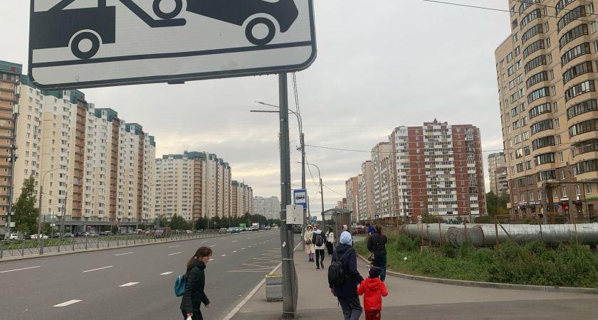 Верховный суд переписал правила: пешеход на переходе больше не стоп-сигнал — что это значит