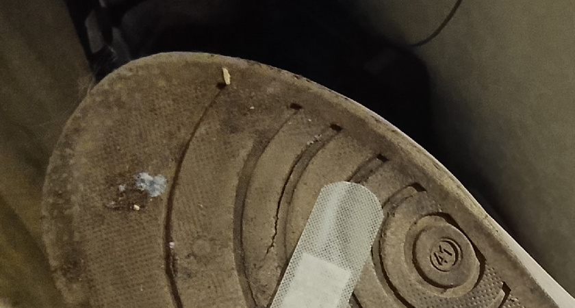 3 мазка на подошву - и ботинки не скользят даже в сильный гололед: по тротуару хожу, как по траве