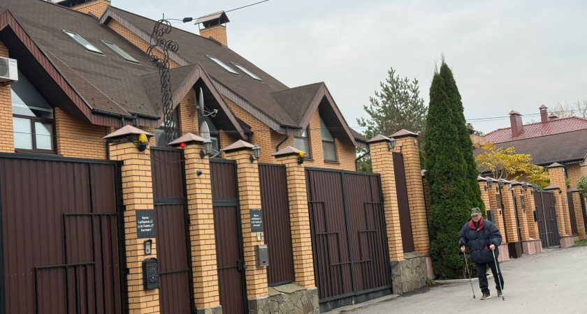 Почему нельзя асфальтировать двор перед домом: раньше про это только догадывался - вот что скрывают американские строители